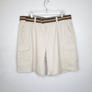 St. John's Bay Men's Tan Khaki Belted Cargo Shorts NEW NWT Size 40